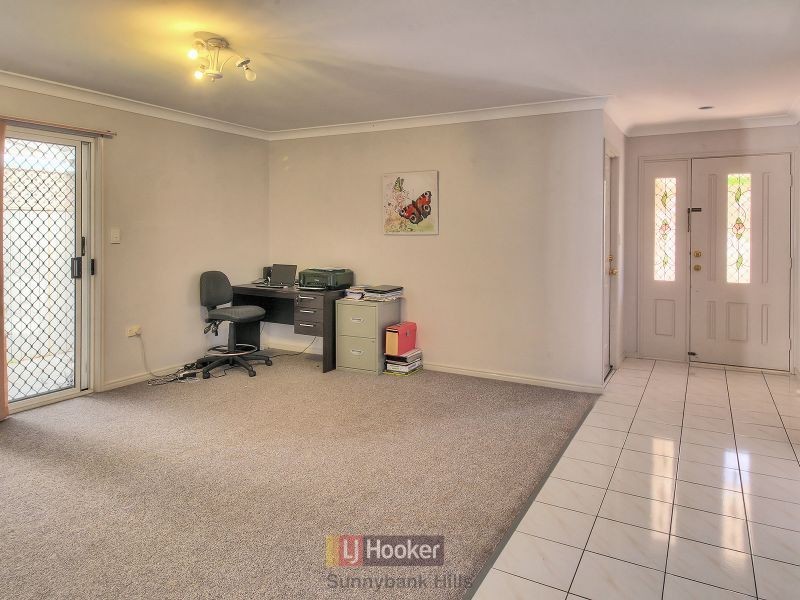 28 Eastcourt Lane, Sunnybank Hills QLD 4109