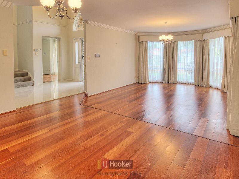 80 Honeysuckle Way, Calamvale QLD 4116