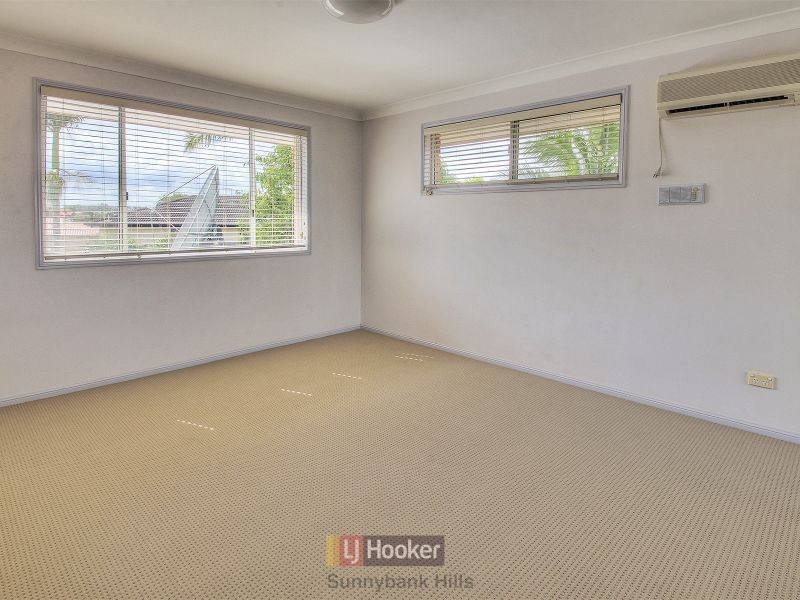 80 Honeysuckle Way, Calamvale QLD 4116