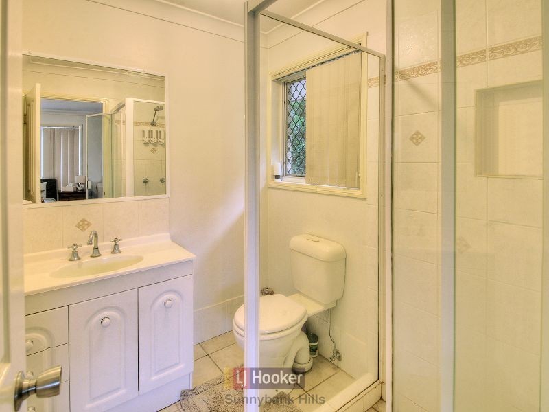 40 Alan Crescent, Eight Mile Plains QLD 4113