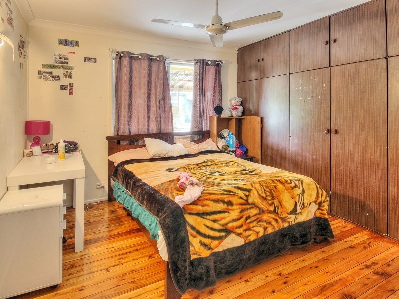 7 Grout Street, Macgregor QLD 4109