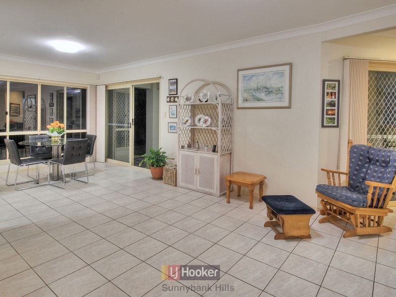 55 Poinciana Crescent, Stretton QLD 4116