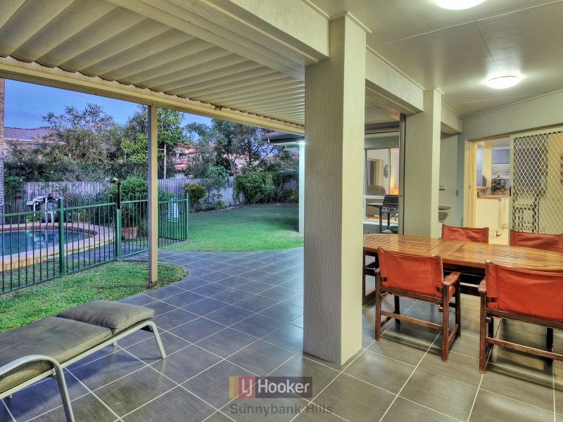 55 Poinciana Crescent, Stretton QLD 4116