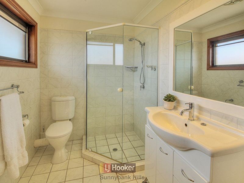 15 Flintstone Street, Sunnybank Hills QLD 4109