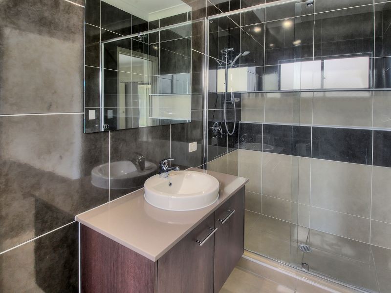 3 Dominion Street, Eight Mile Plains QLD 4113