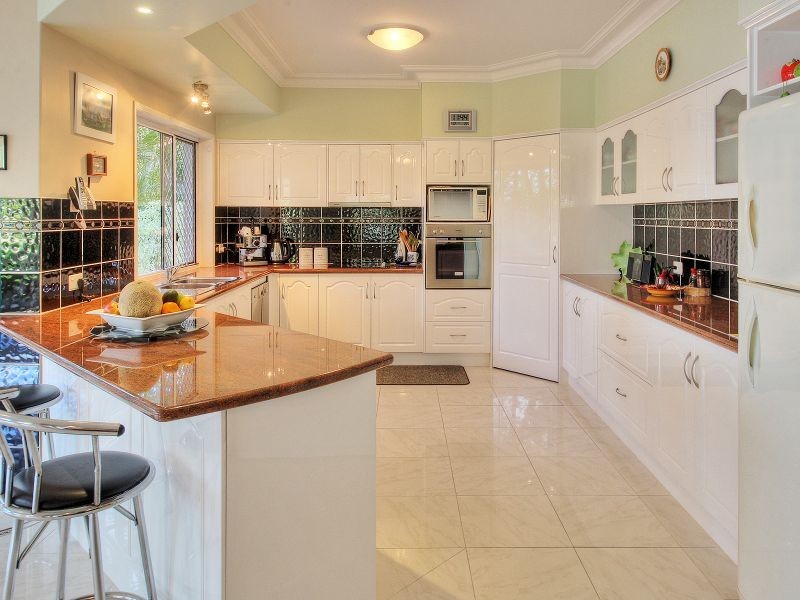 8 Burke Close, Drewvale QLD 4116