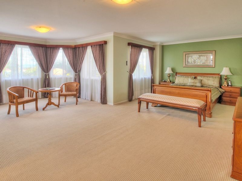 8 Burke Close, Drewvale QLD 4116