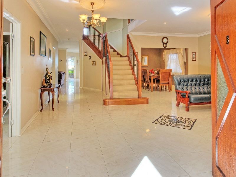 8 Burke Close, Drewvale QLD 4116