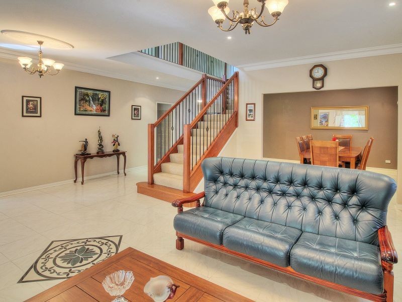 8 Burke Close, Drewvale QLD 4116