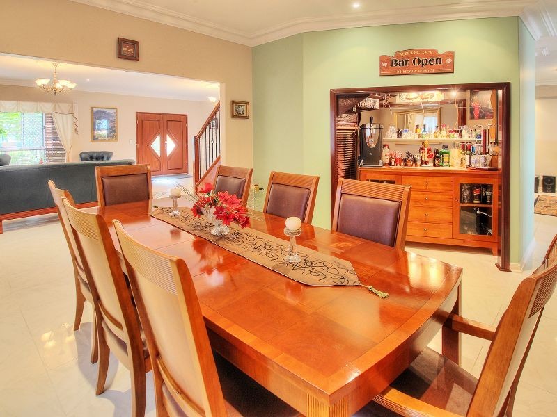 8 Burke Close, Drewvale QLD 4116
