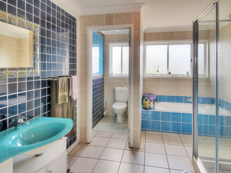 8 Burke Close, Drewvale QLD 4116