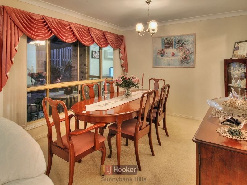 64 Casuarina Crescent, Calamvale QLD 4116