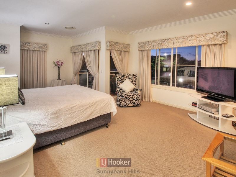 20 Dandelion Street, Eight Mile Plains QLD 4113