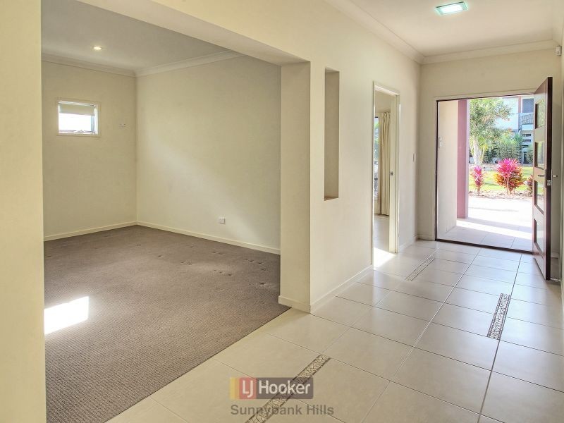 9 Langford Street, Eight Mile Plains QLD 4113