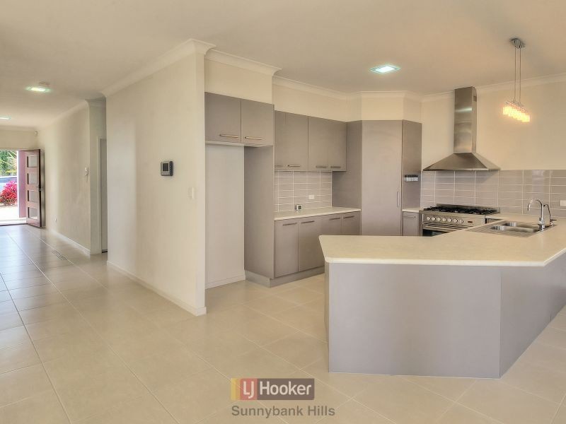 9 Langford Street, Eight Mile Plains QLD 4113