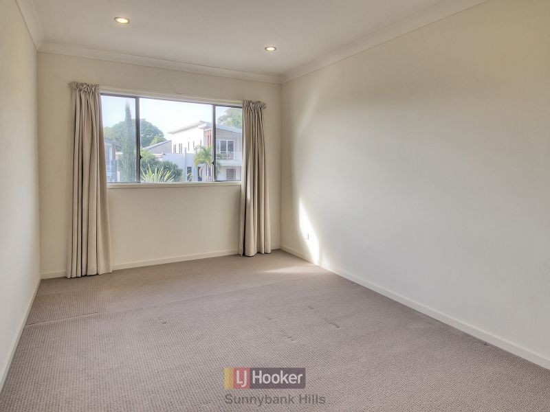 9 Langford Street, Eight Mile Plains QLD 4113