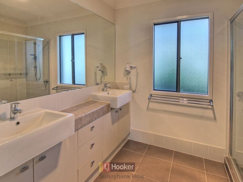 9 Langford Street, Eight Mile Plains QLD 4113