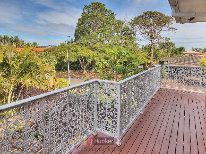 2 Tanis Street, Eight Mile Plains QLD 4113