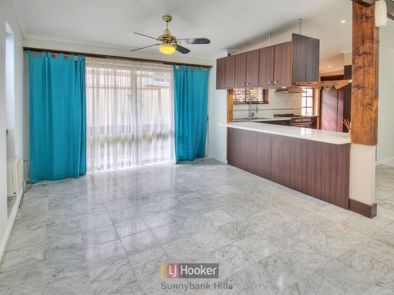 30 Aylton Street, Coopers Plains QLD 4108