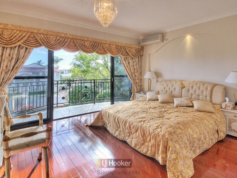 11 Greenfield Place, Sunnybank Hills QLD 4109