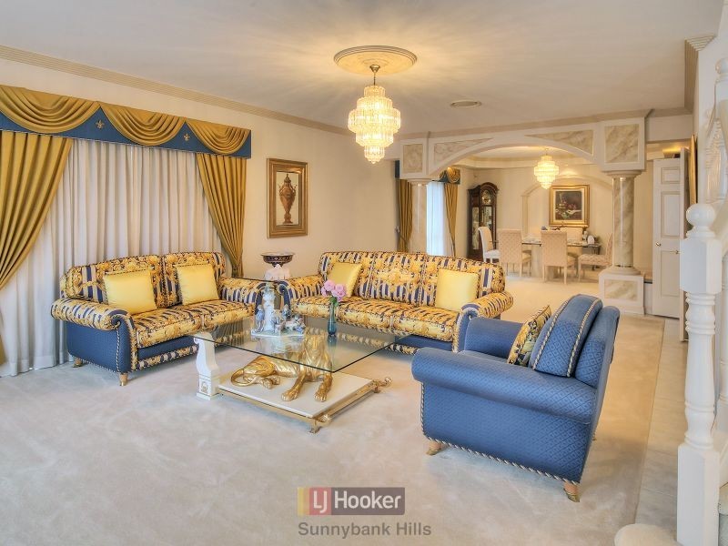 11 Greenfield Place, Sunnybank Hills QLD 4109