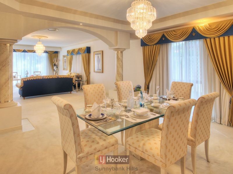 11 Greenfield Place, Sunnybank Hills QLD 4109