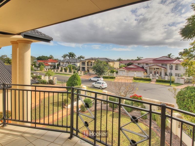 11 Greenfield Place, Sunnybank Hills QLD 4109