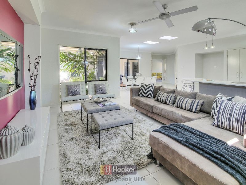 48 Juniper Circuit, Stretton QLD 4116