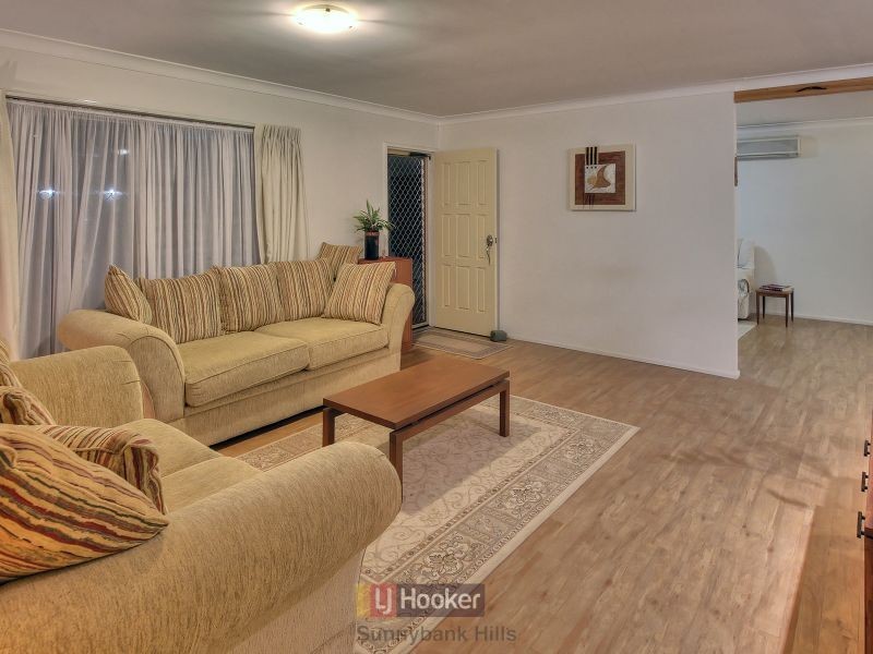 16 Sunnybrae Street, Sunnybank QLD 4109