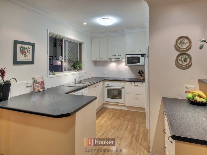16 Sunnybrae Street, Sunnybank QLD 4109