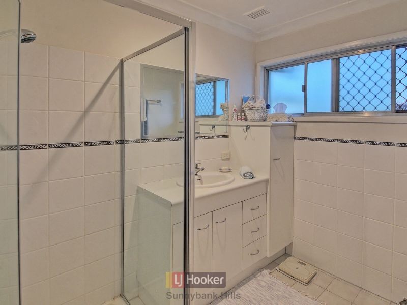 16 Sunnybrae Street, Sunnybank QLD 4109