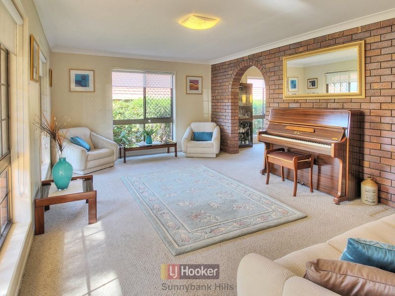 12 Firelight Street, Sunnybank Hills QLD 4109