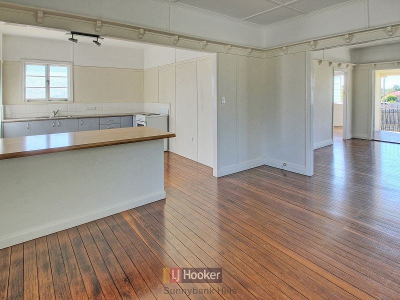 97 Stones Road, Sunnybank Hills QLD 4109