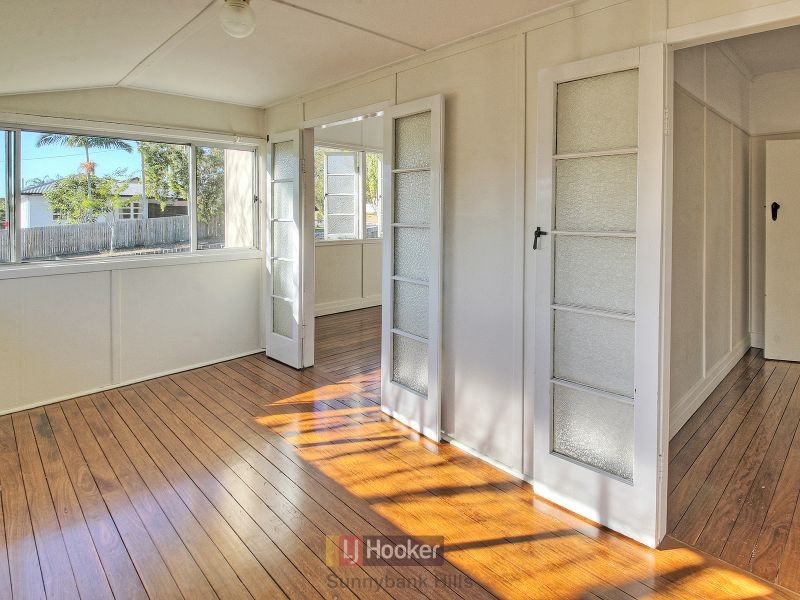 97 Stones Road, Sunnybank Hills QLD 4109