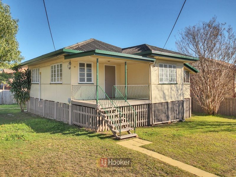 97 Stones Road, Sunnybank Hills QLD 4109