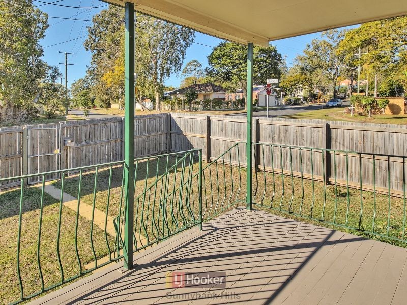 97 Stones Road, Sunnybank Hills QLD 4109