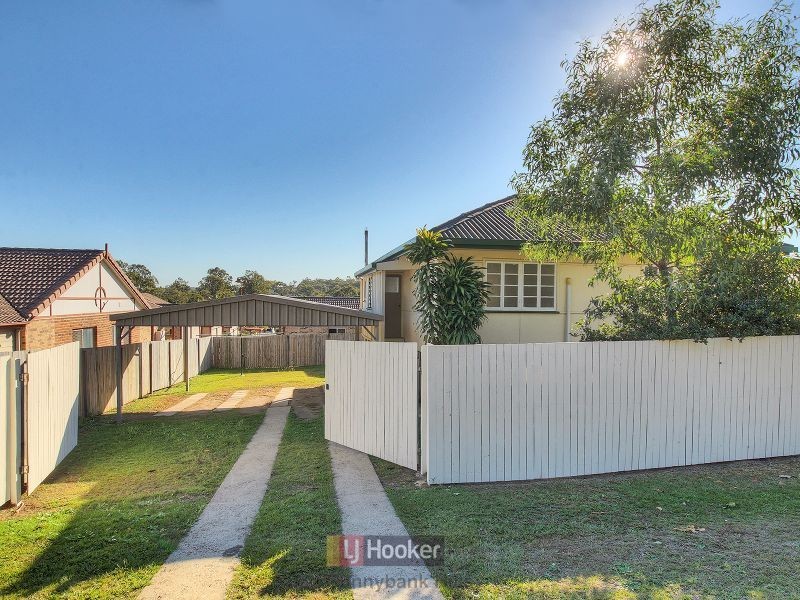 97 Stones Road, Sunnybank Hills QLD 4109