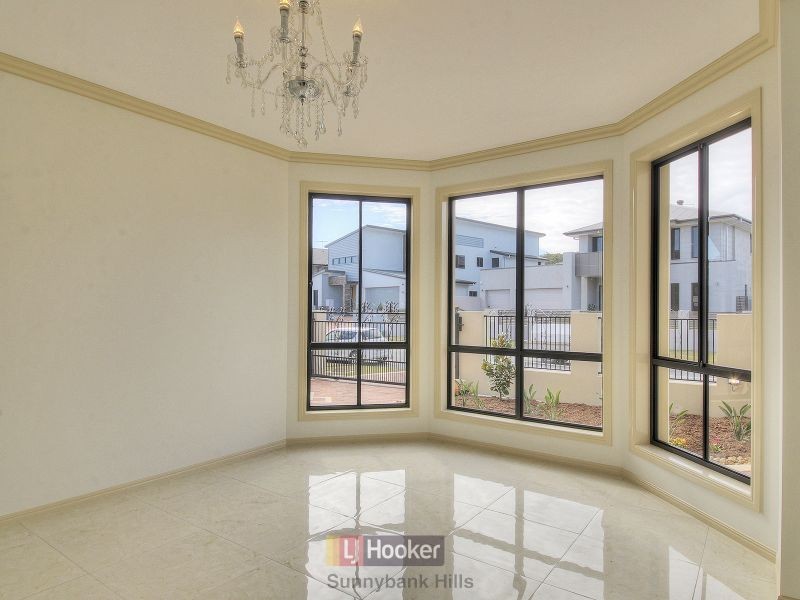 51 Hawthorn Circuit, Stretton QLD 4116