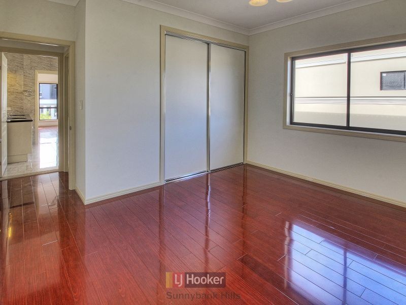51 Hawthorn Circuit, Stretton QLD 4116