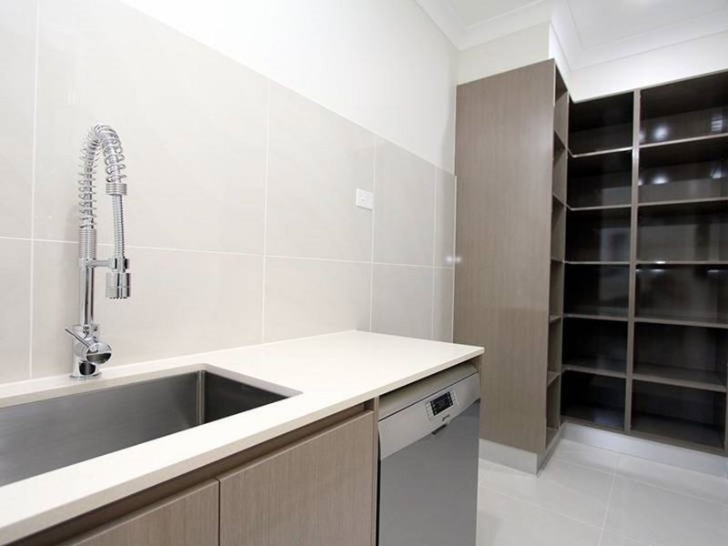 10 Phoenix Street, Rochedale QLD 4123