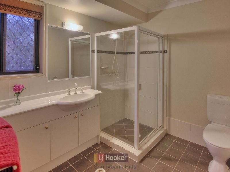 17 Murramarang Drive, Parkinson QLD 4115