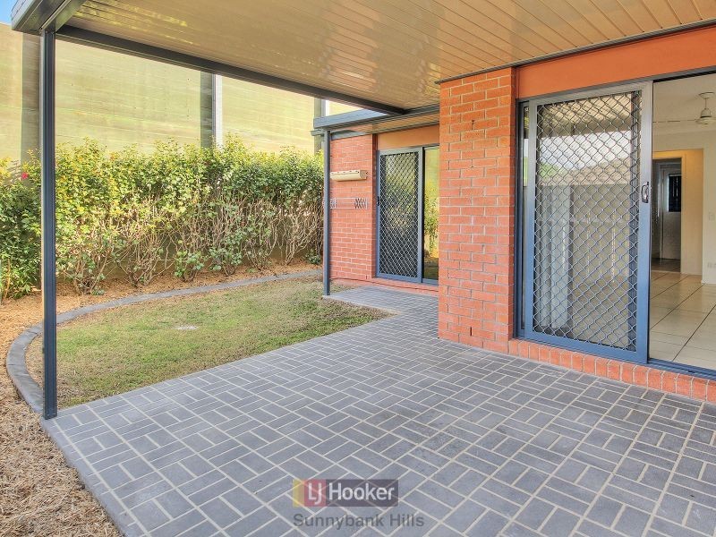 14 Mapelton Circuit, Parkinson QLD 4115