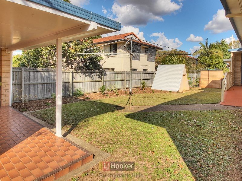 5 Pember Street, Sunnybank QLD 4109