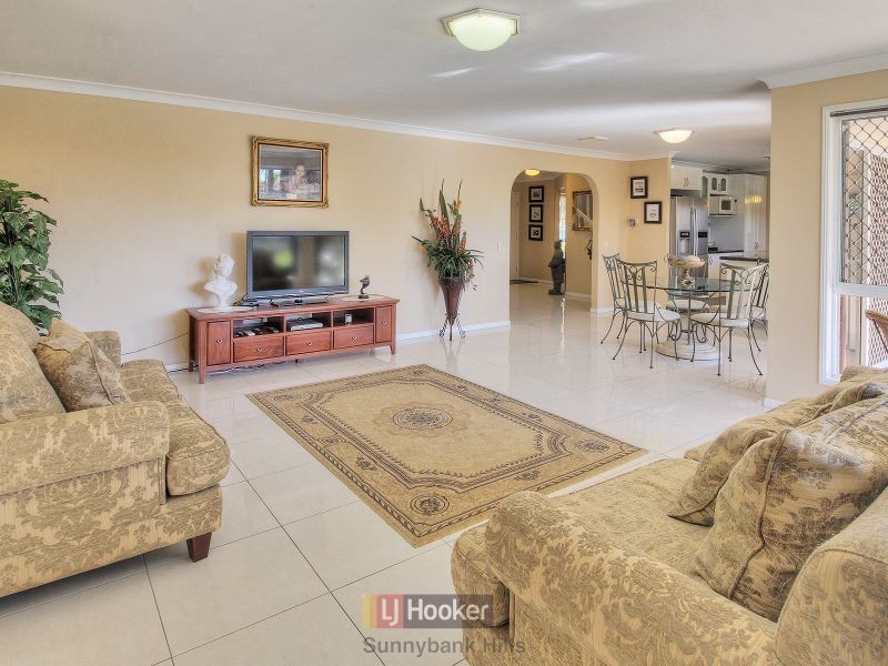 8 Radan Street, Sunnybank Hills QLD 4109