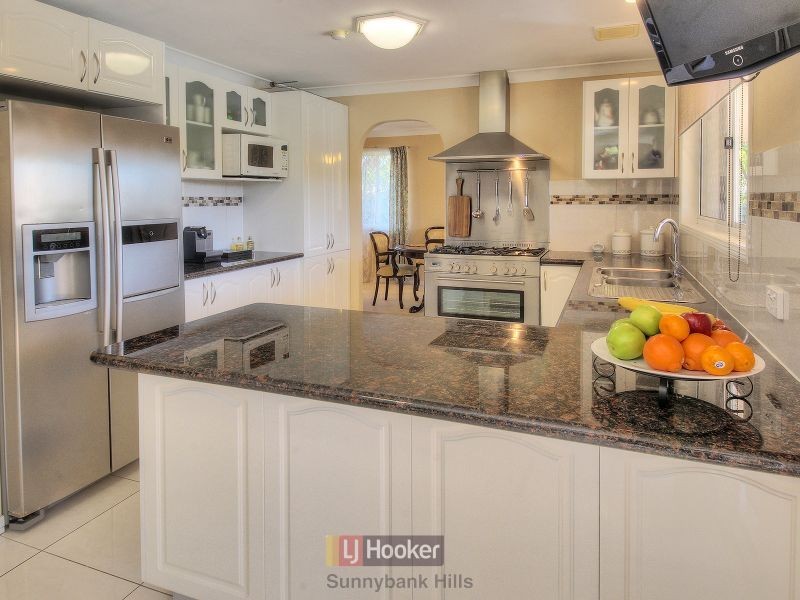 8 Radan Street, Sunnybank Hills QLD 4109