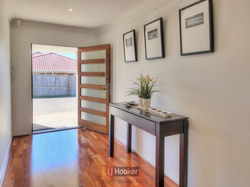 32 Khoo Place, Calamvale QLD 4116