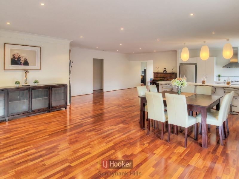 32 Khoo Place, Calamvale QLD 4116