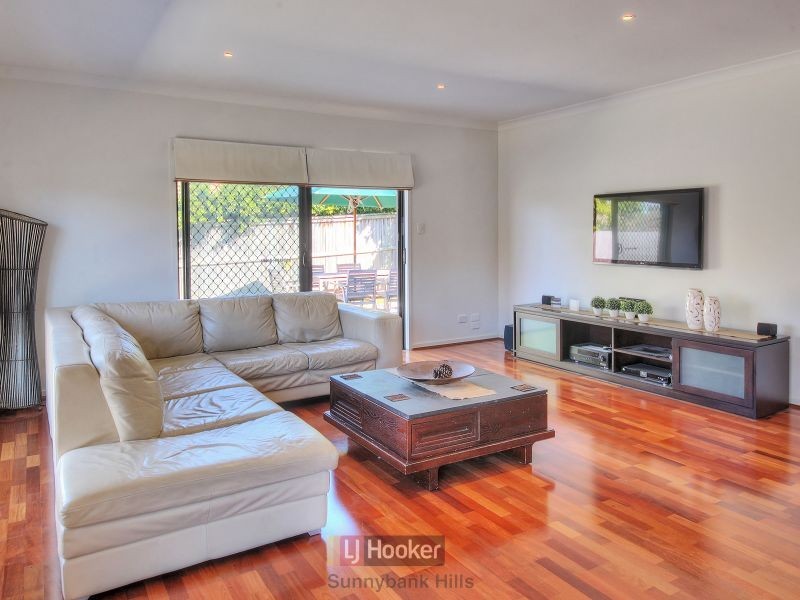 32 Khoo Place, Calamvale QLD 4116