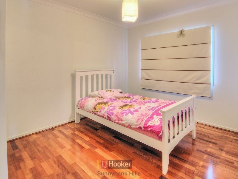 32 Khoo Place, Calamvale QLD 4116