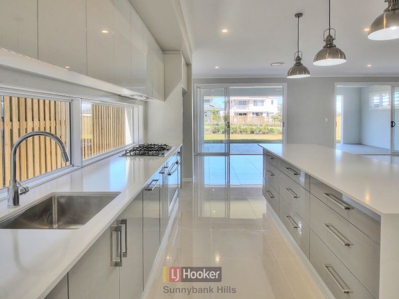 15 Altitude Street, Rochedale QLD 4123